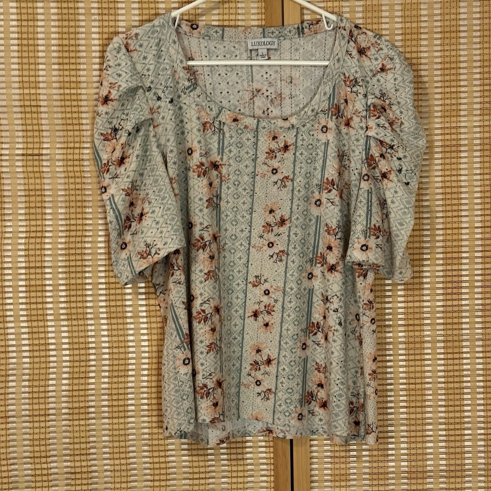 Luxology Womens L Top Floral‎ Short Sleeve Cottagecore Fairycore Grannycore Boho